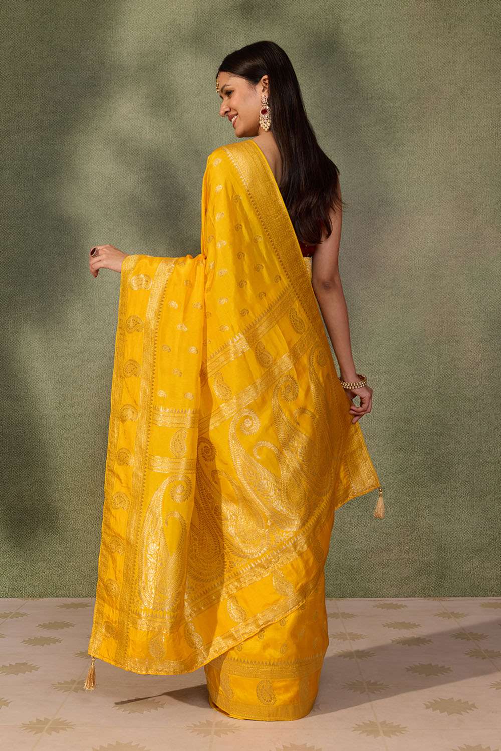 Yellow Woven Pure Viscose Saree image number null