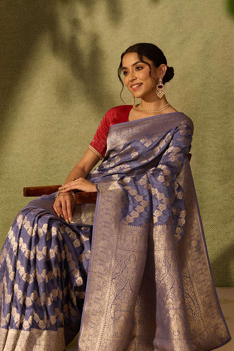 Blue Pure Viscose Woven Saree