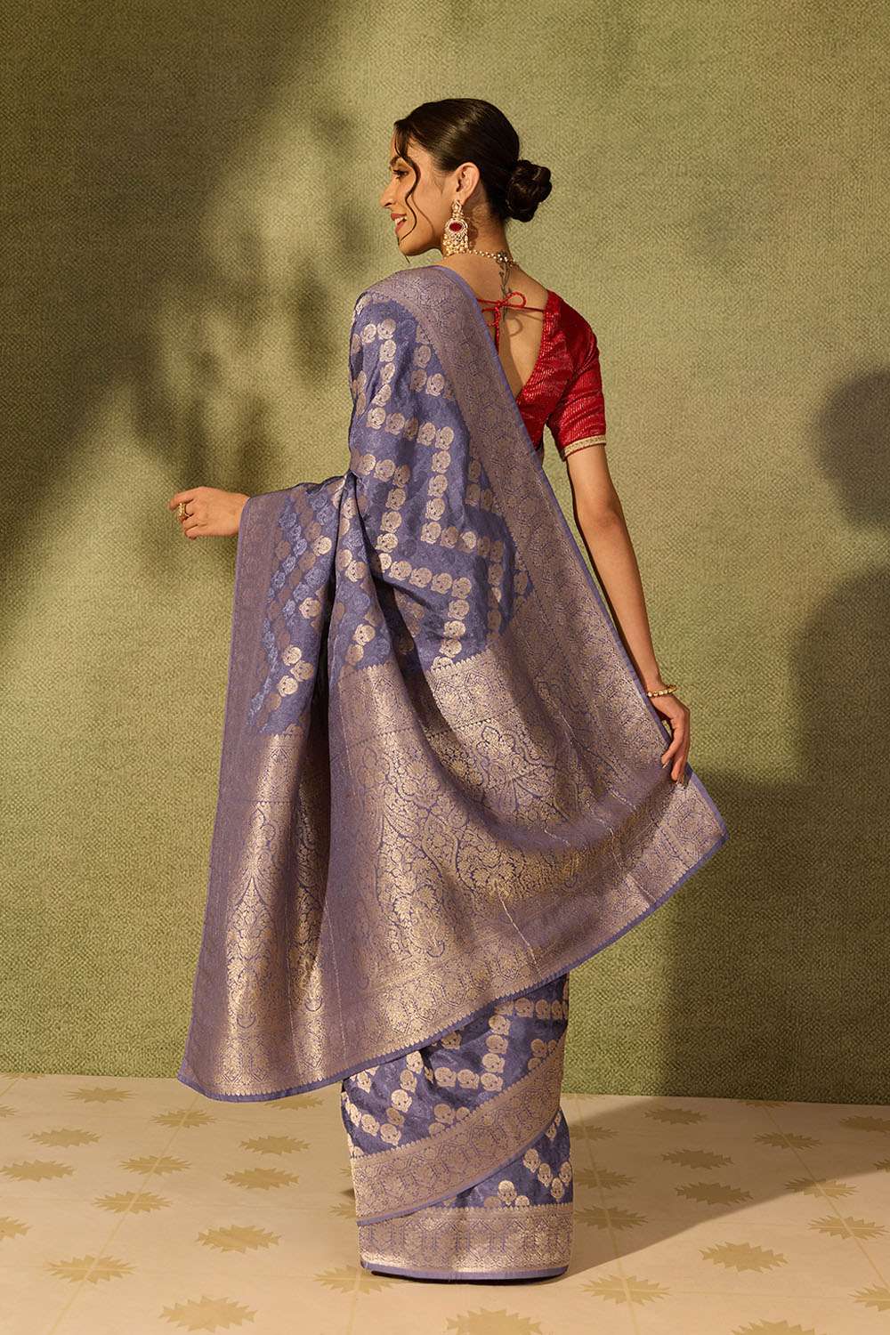 Blue Pure Viscose Woven Saree image number null