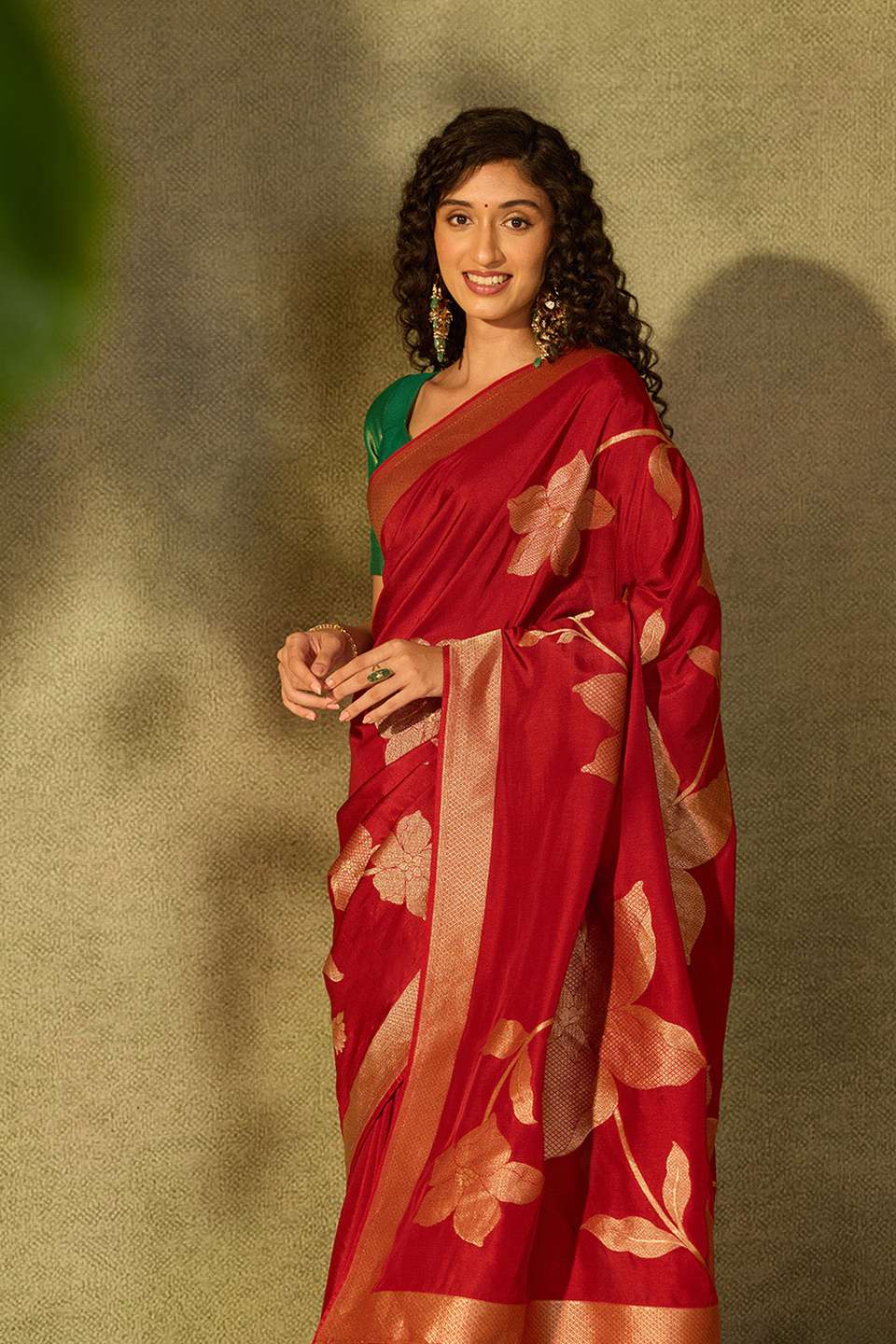 Dark Red Pure Viscose Woven Saree