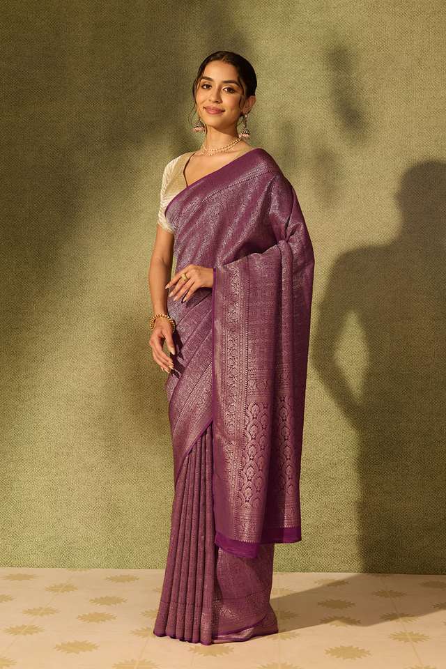 Purple Pure Viscose Woven Saree thumbnail image number null