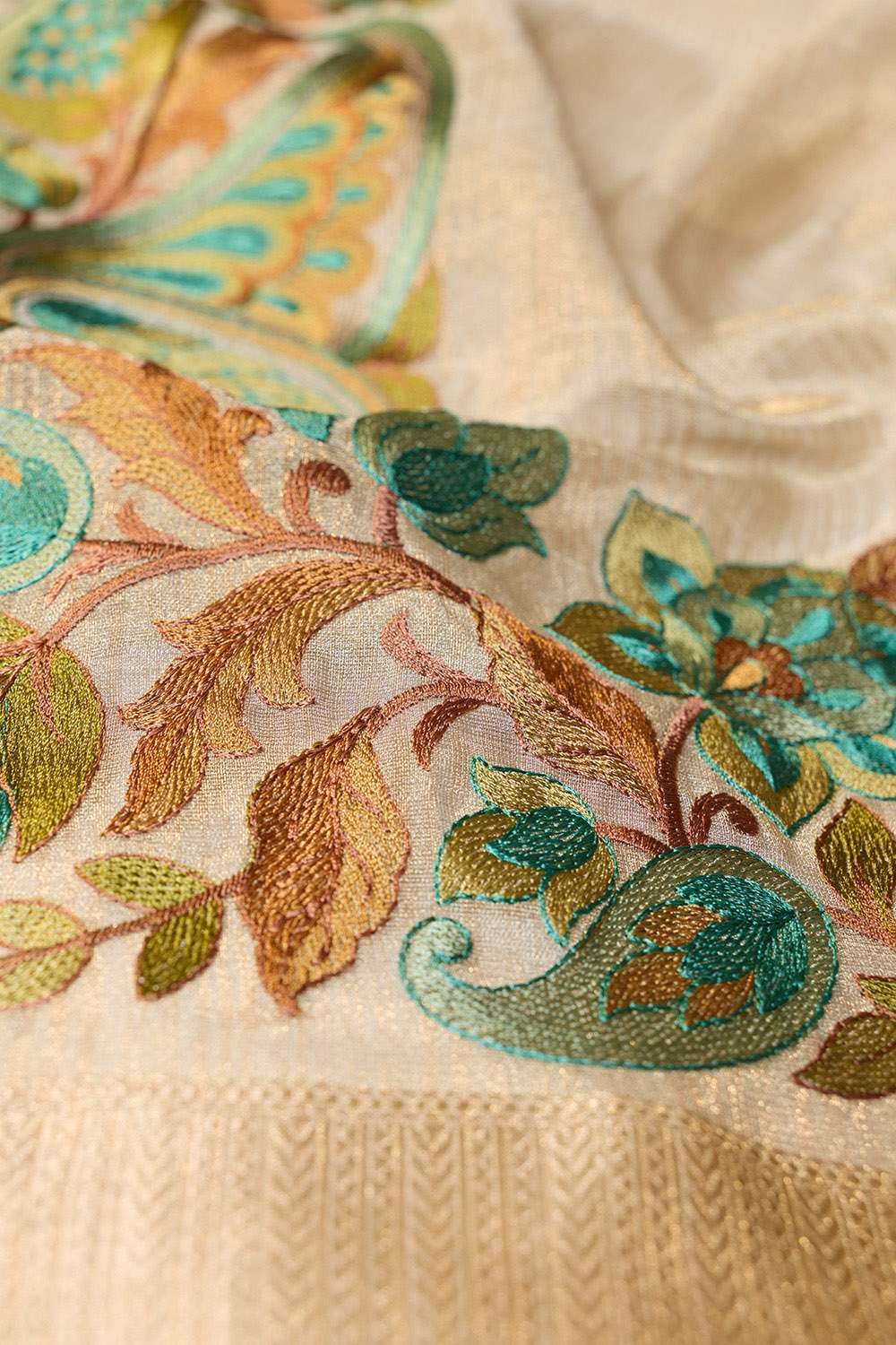 Grey Embroidered Viscose Tissue Saree image number null
