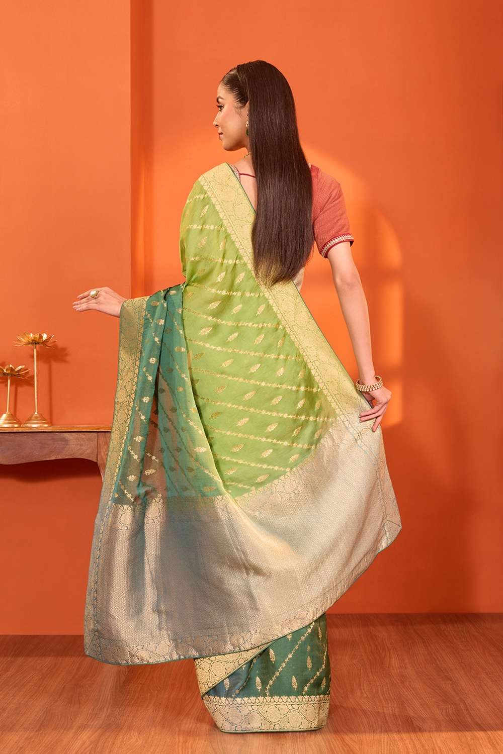 Green  Woven Viscose Tissue Saree image number null