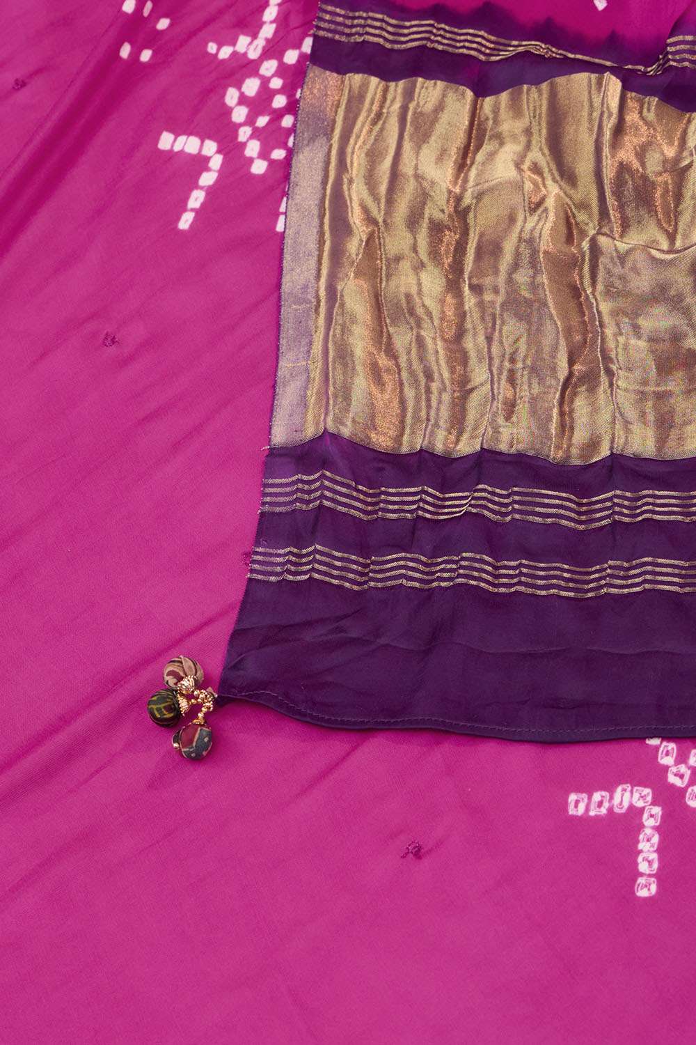Pink Gujarat Pure Satin Tie & Dye Bandhni Saree image number null