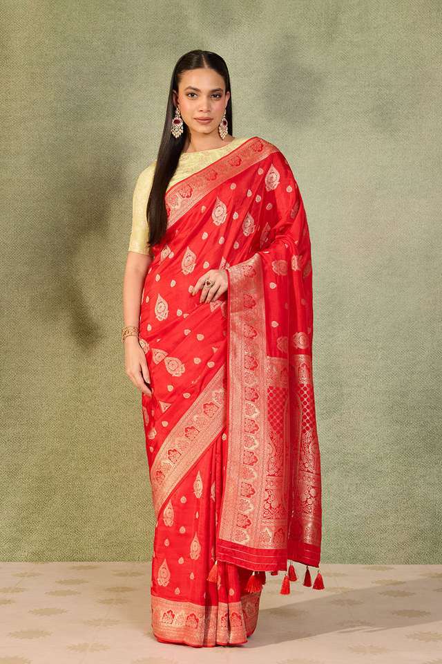 Red Woven Pure Viscose Saree thumbnail image number null