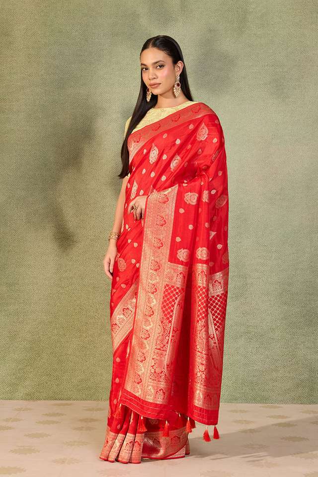 Red Woven Pure Viscose Saree thumbnail image number null