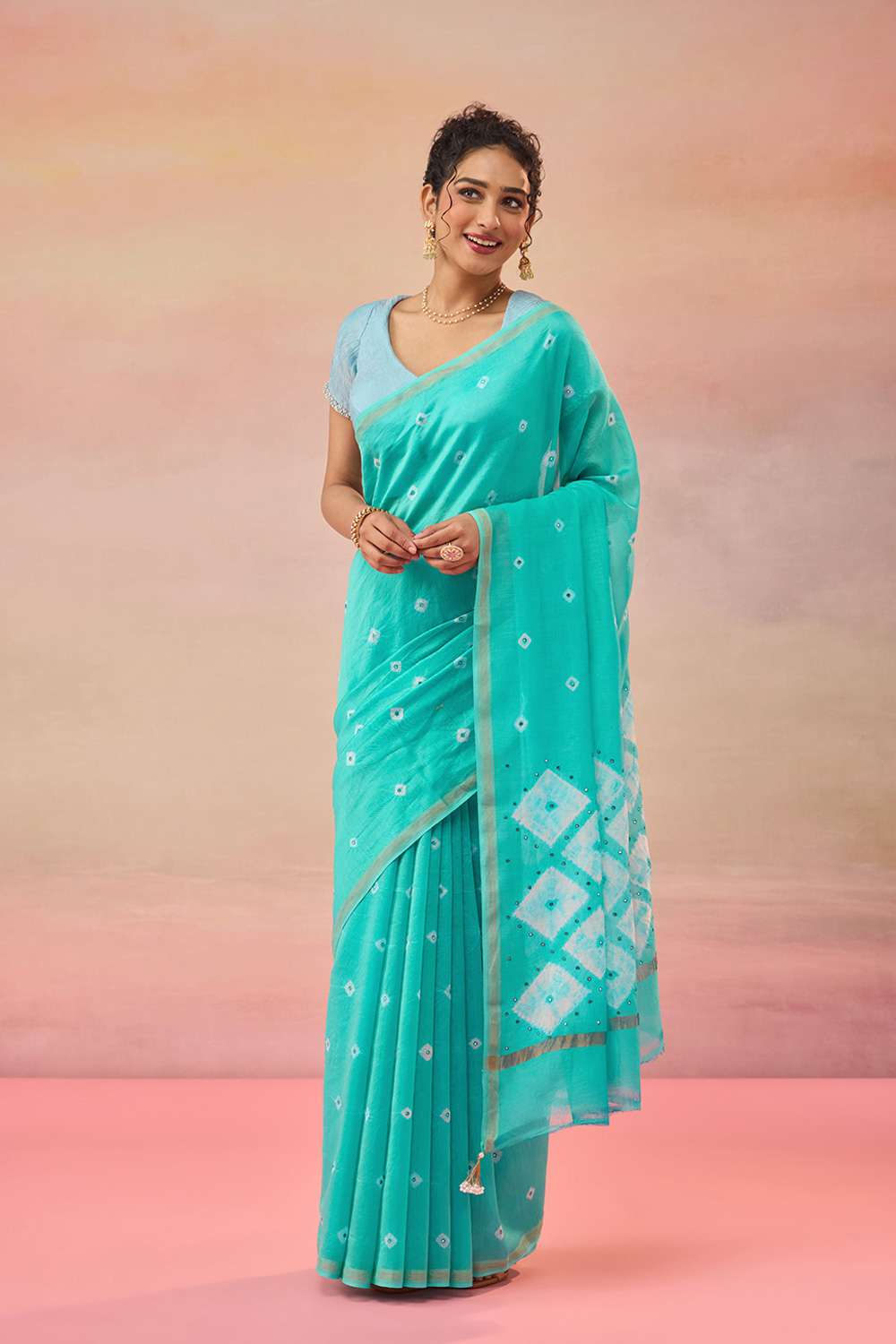 Light Blue Gujarat Pure Silk Cotton Tie & Dye Bandhni Saree image number null