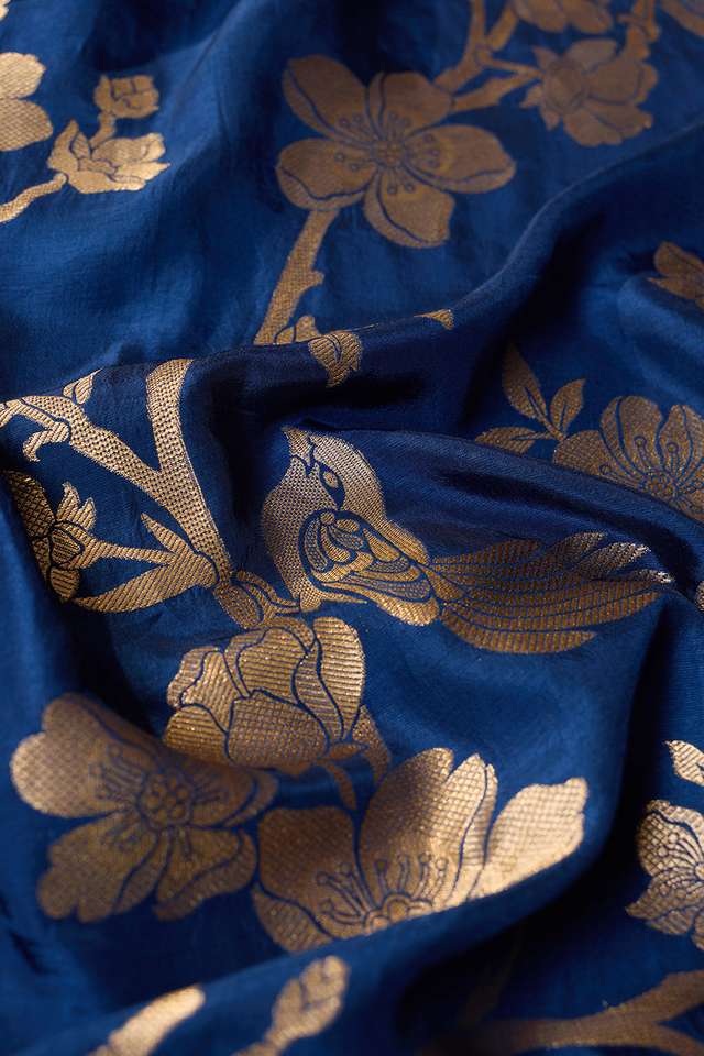 Blue Woven Pure Viscose Saree thumbnail image number null