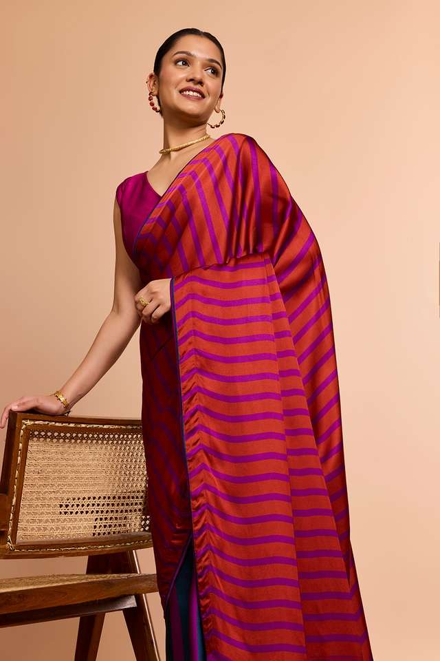 Purple Printed Viscose Saree image number
