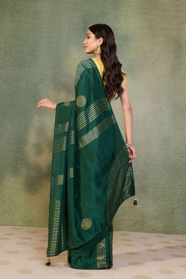 Green Woven Pure Viscose Saree thumbnail image number null