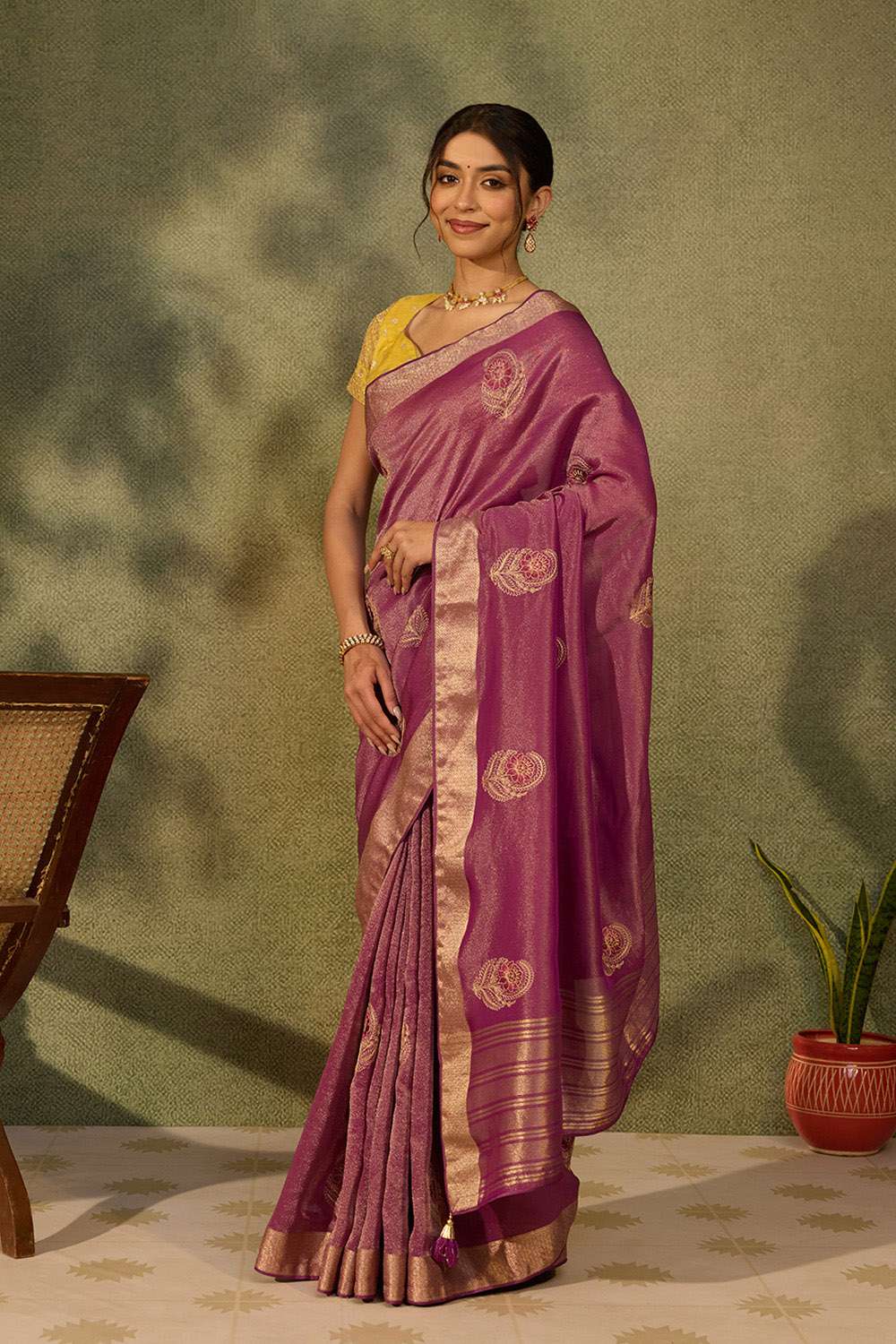 Purple Bengal Viscose Tissue Embroidered Saree image number null