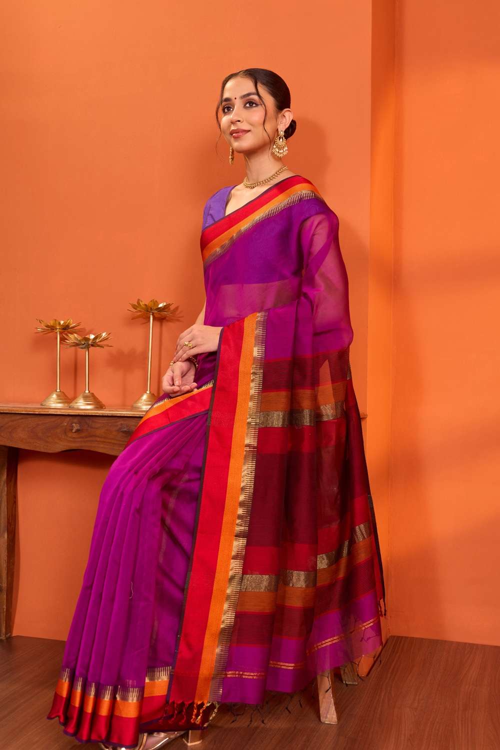 Violet Woven Pure Silk Cotton Maheshwari Saree image number null