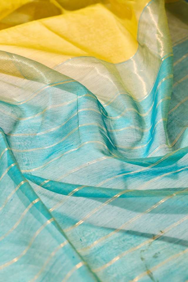 Yellow Woven Pure Silk Cotton Maheshwari Saree thumbnail image number null