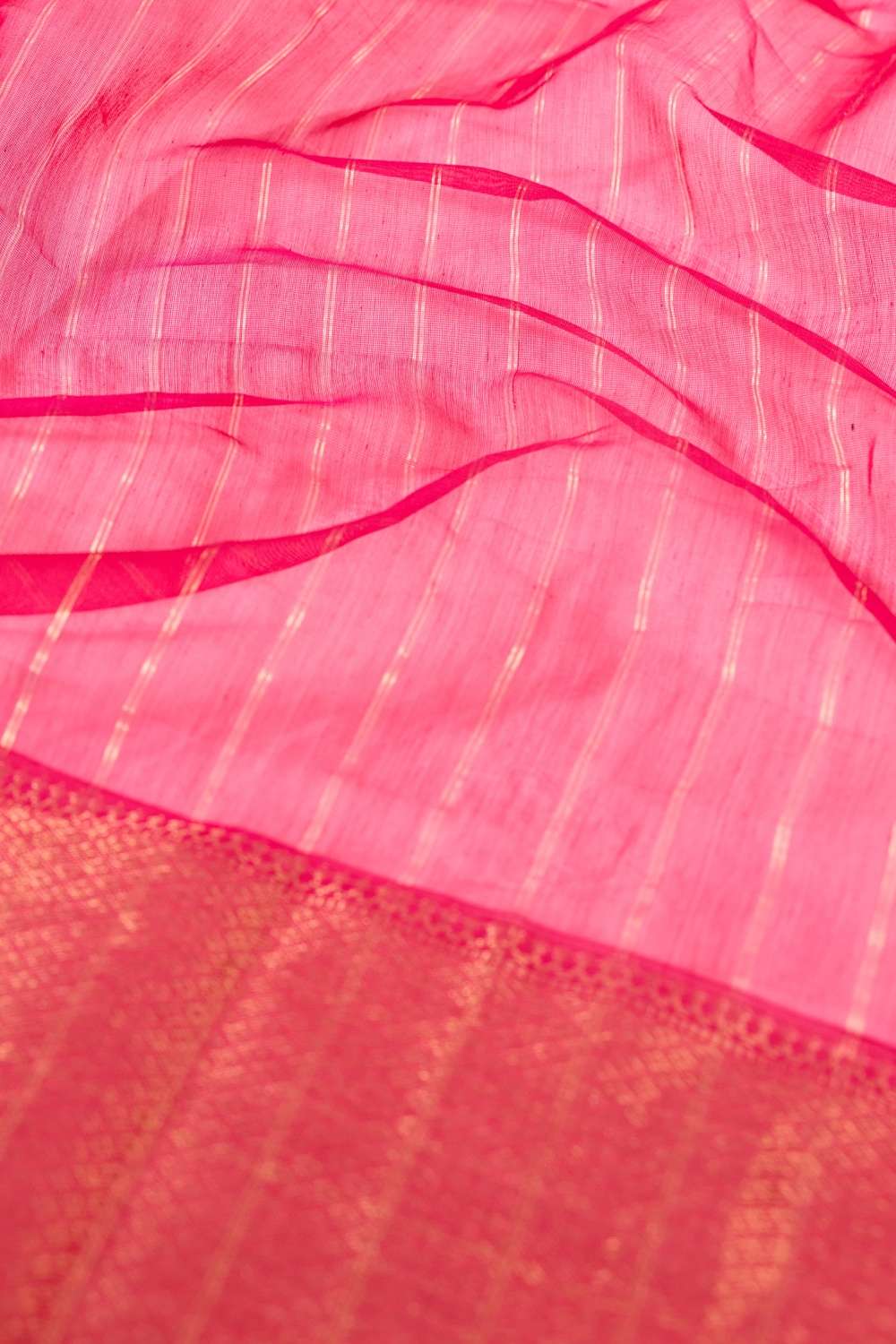 Pink Woven Pure Silk Cotton Maheshwari Saree image number null