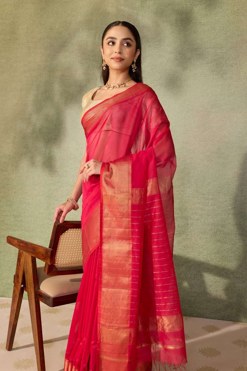 Dark Pink Woven Pure Silk Cotton Maheshwari Saree image number null