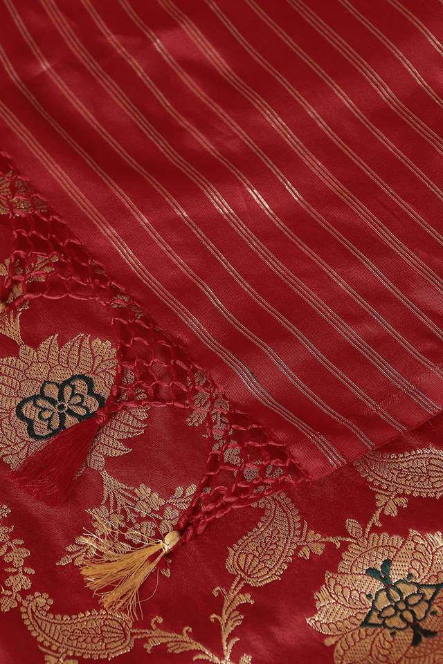 Red Pure Silk Banarasi Saree thumbnail image number null