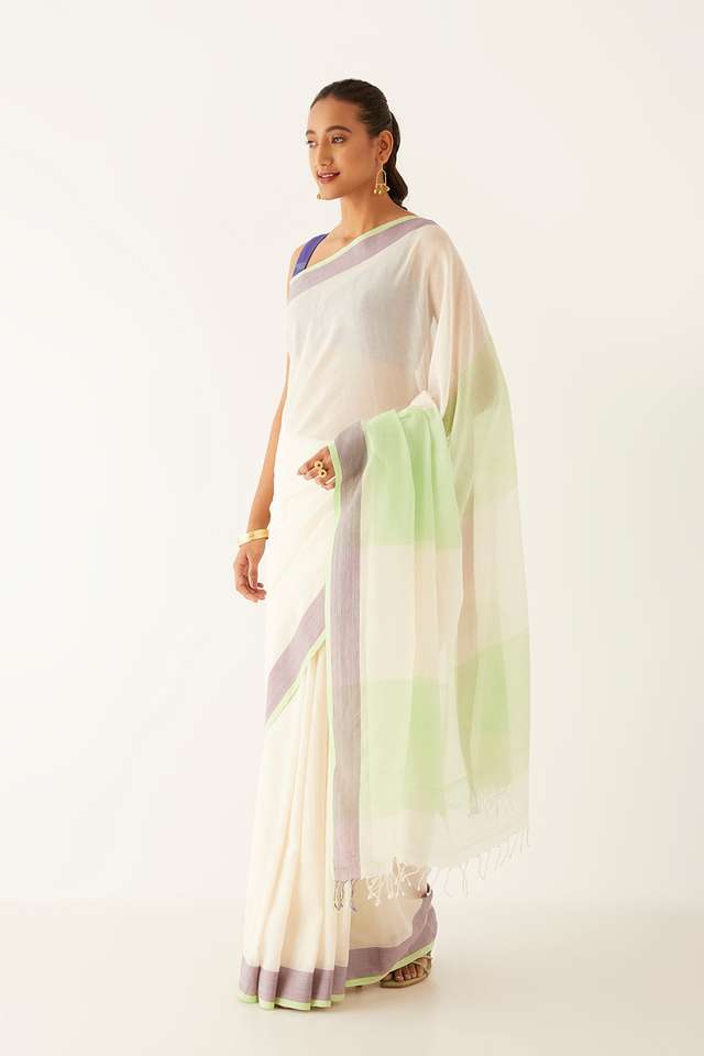 Off White Pure Cotton Bengal Saree thumbnail image number null