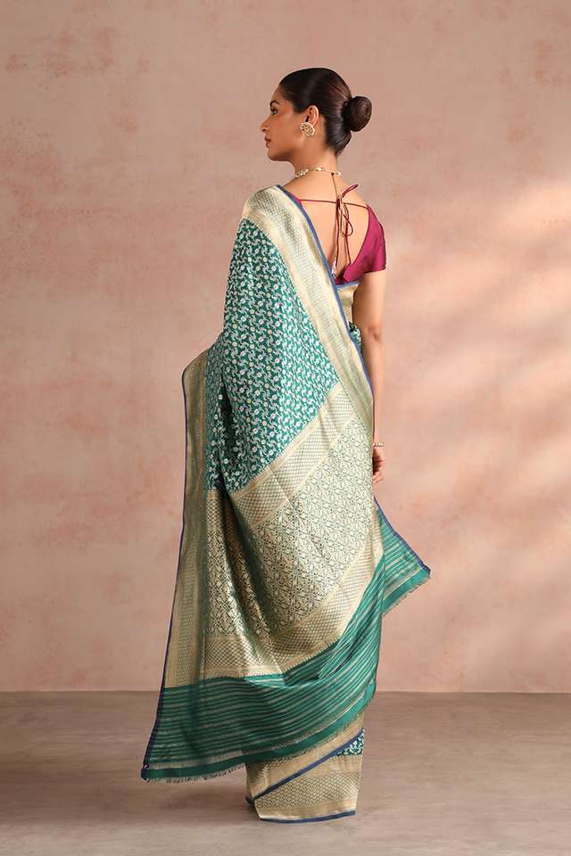Dark Green Pure Silk Woven Banarasi Saree thumbnail image number null