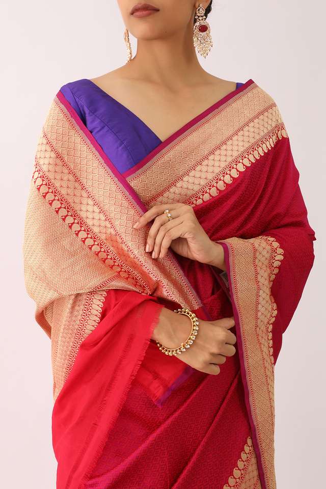 Red Pure Silk Banarasi Tanchoi Saree thumbnail image number null