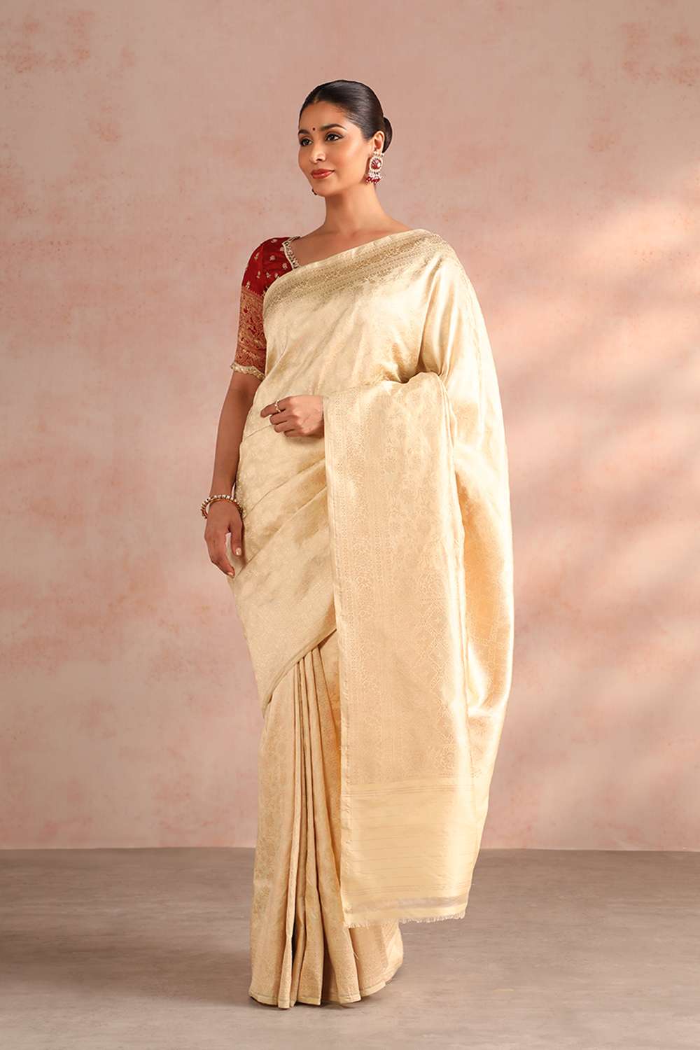 Off White Pure Silk Woven Banarasi Saree image number null