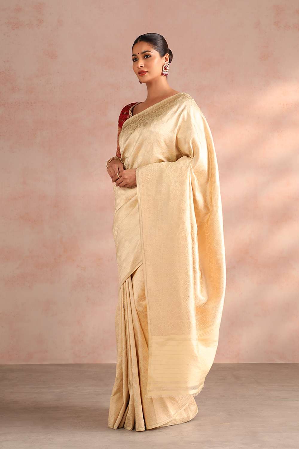 Off White Pure Silk Woven Banarasi Saree image number null