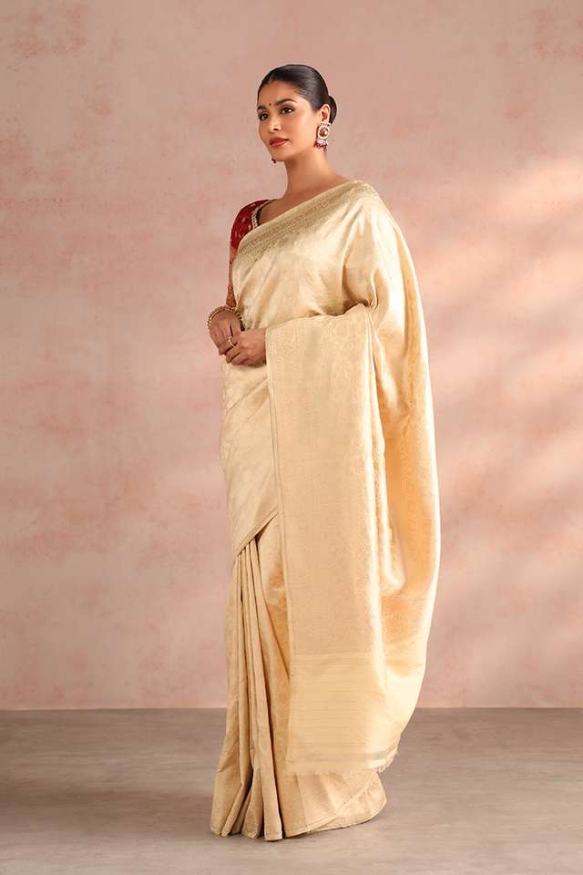 Off White Pure Silk Woven Banarasi Saree thumbnail image number null