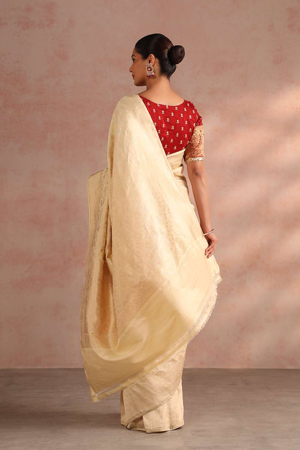Off White Pure Silk Woven Banarasi Saree image number null