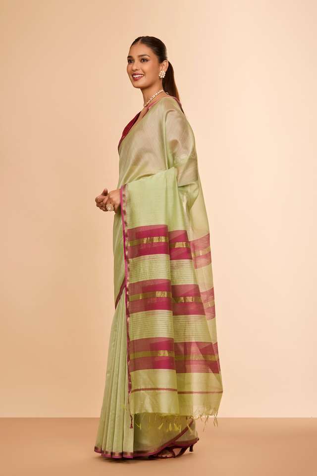 Light Green Woven Pure Silk Cotton Maheshwari Saree thumbnail image number null