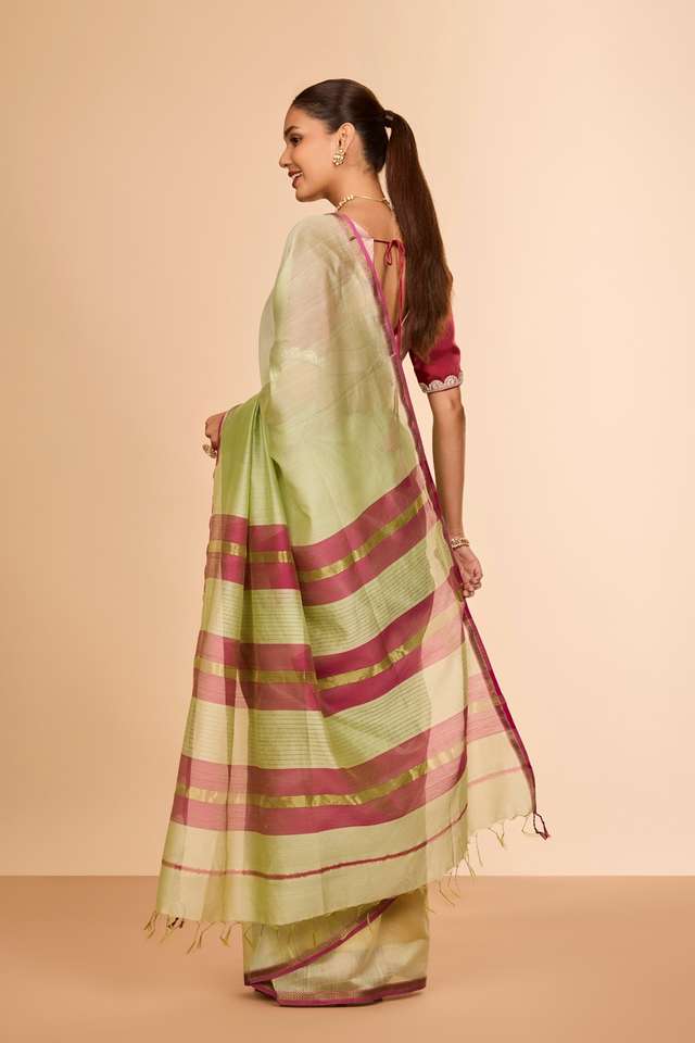 Light Green Woven Pure Silk Cotton Maheshwari Saree thumbnail image number null