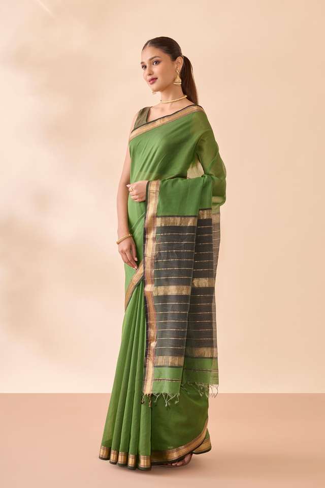 Green Woven Pure Silk Cotton Maheshwari Saree thumbnail image number null