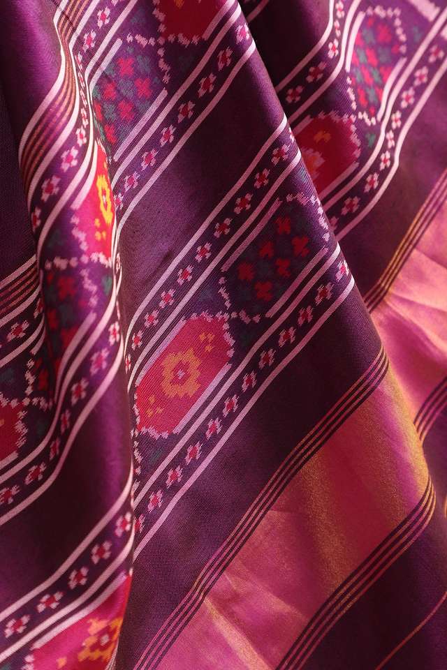 Purple Rajkot Pure Silk Ikat Patola Saree thumbnail image number null