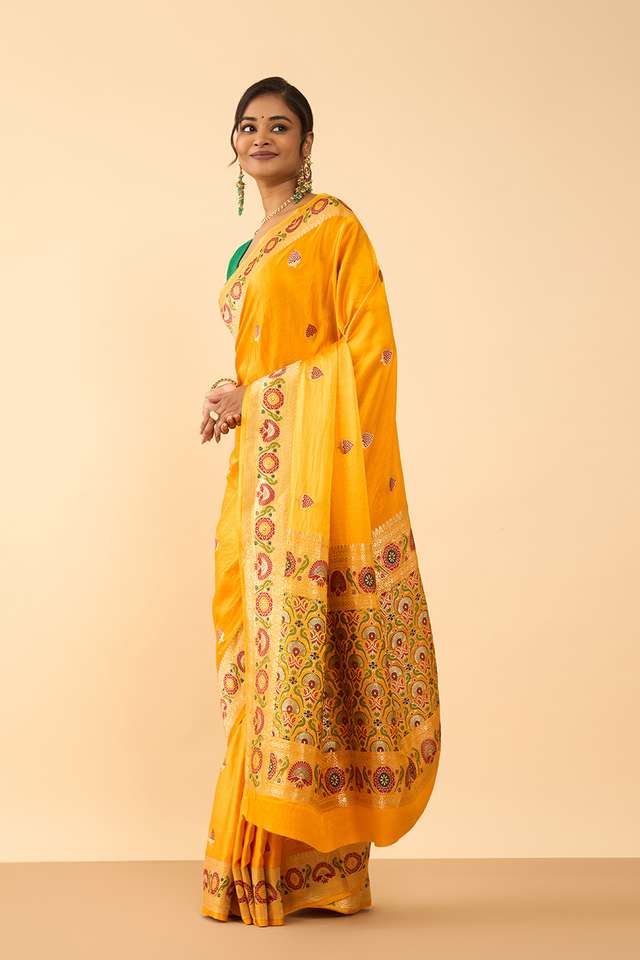 Yellow Pure Silk Kadwa Banarasi Saree thumbnail image number null