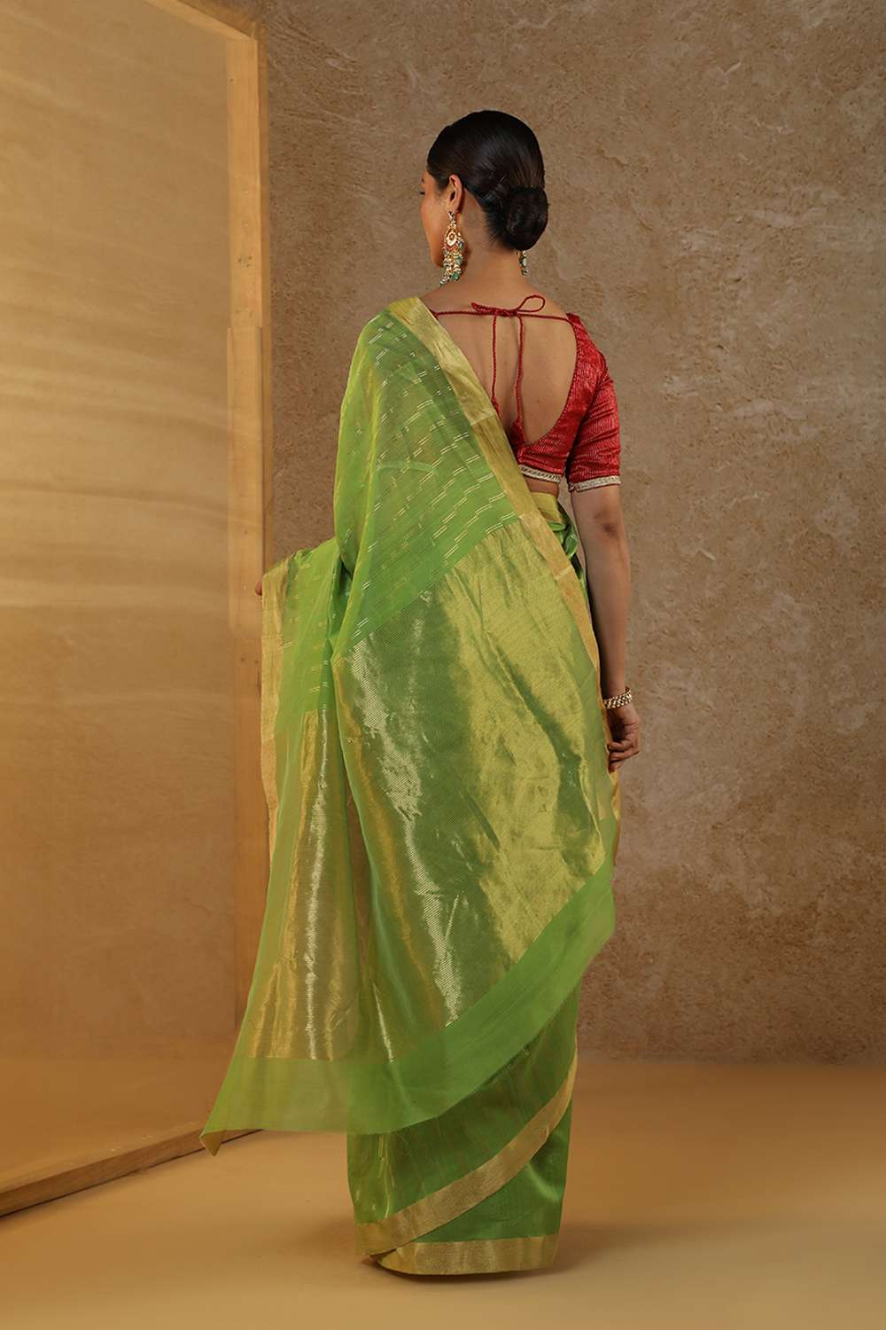 Green Woven Pure Silk Cotton Chanderi Saree image number null
