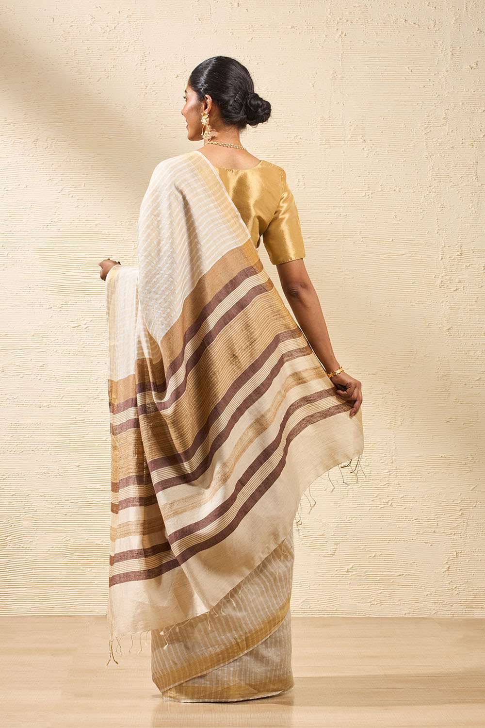 Beige Woven Pure Tussar Silk Saree image number null