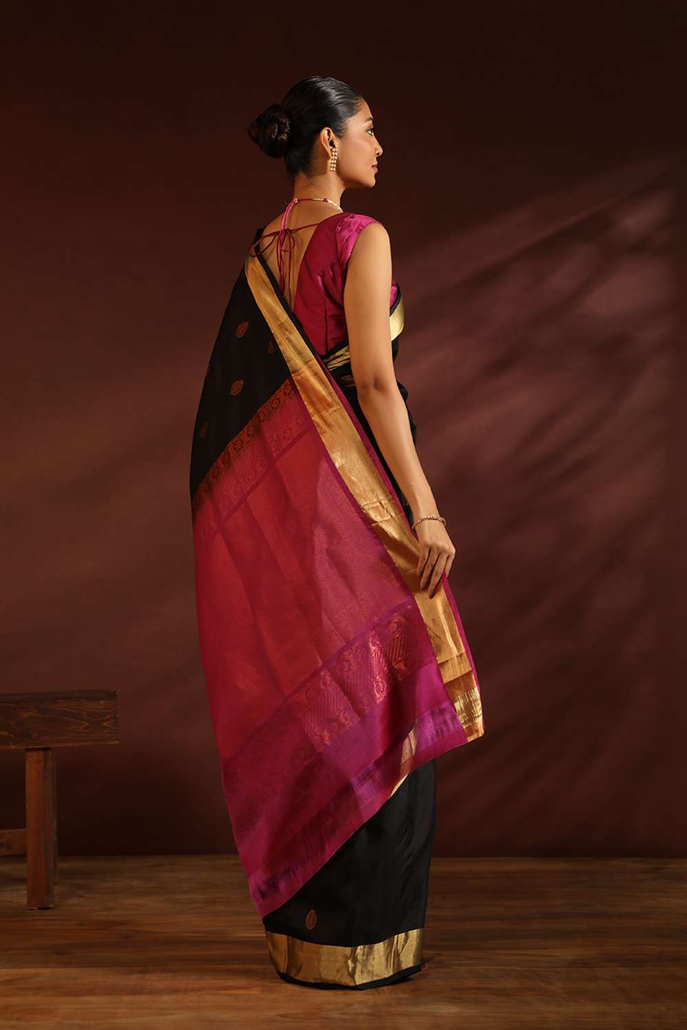 Black South Pure Silk Woven Saree image number null
