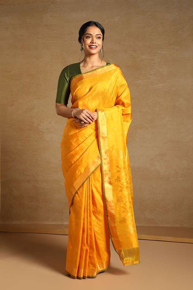 Gold Pure Silk Uppada Jamdani Saree thumbnail image number null