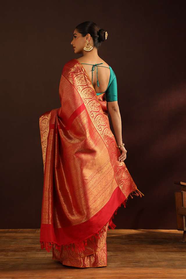 Red Woven Pure Silk Kanjivaram Saree thumbnail image number null