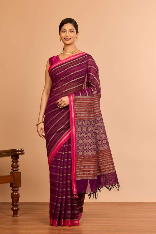 Dark Violet Cotton Woven Saree thumbnail image number null