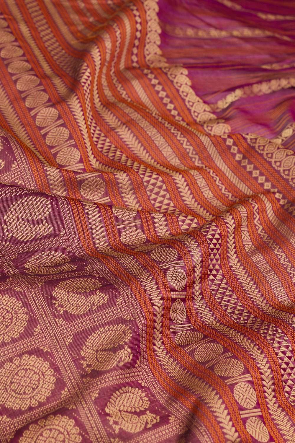 Dark Violet Cotton Woven Saree image number null