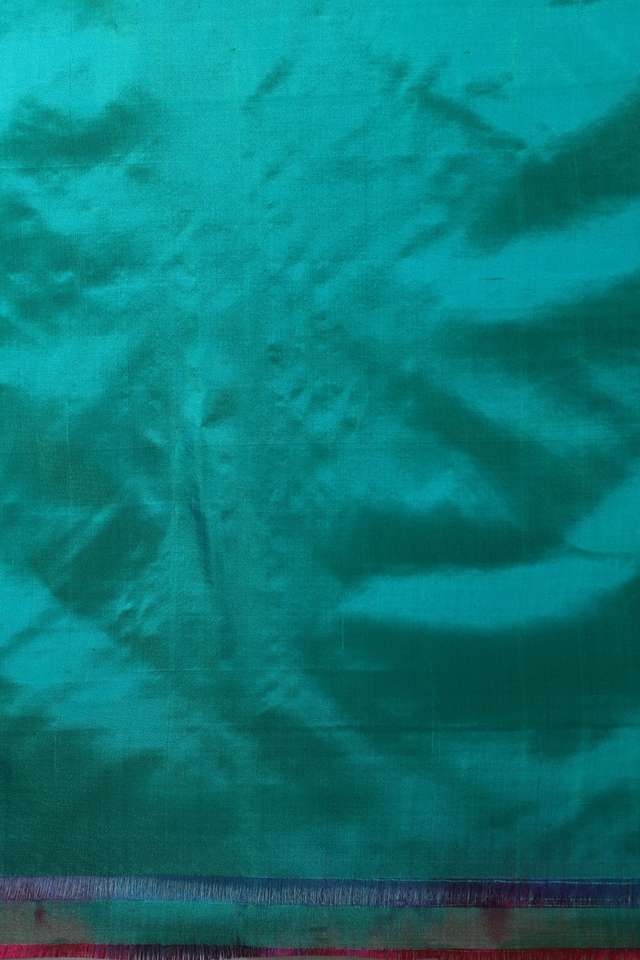 Red South Pure Silk Woven Saree thumbnail image number null