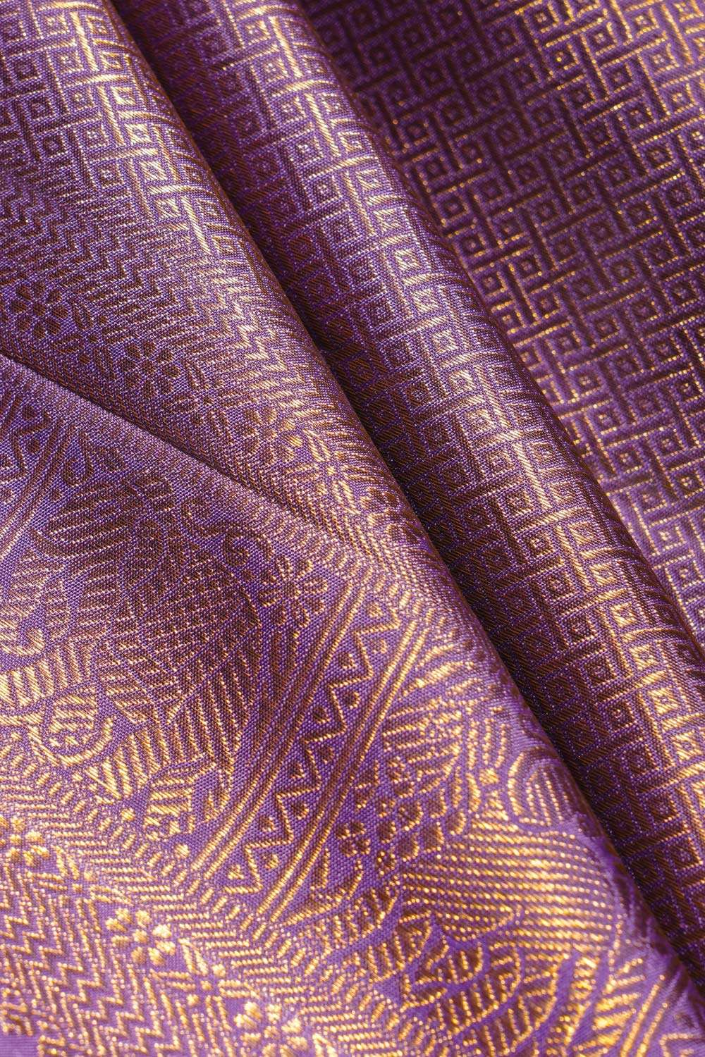 Light Orange Woven Pure Kanjivaram Silk Saree image number null