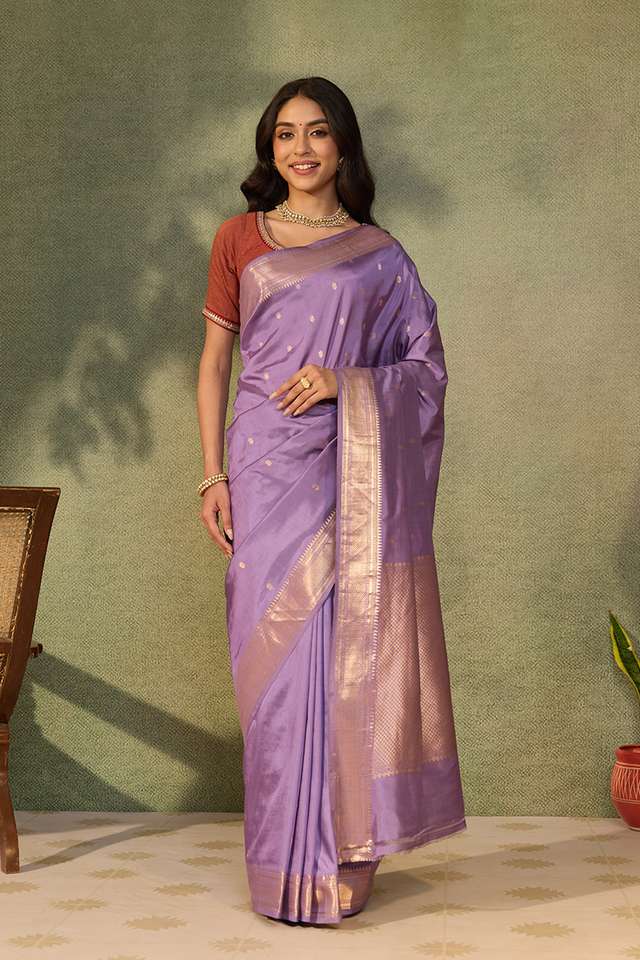 Lavender Silk Viscose Cutwork Banaras Inspired Design Saree thumbnail image number null