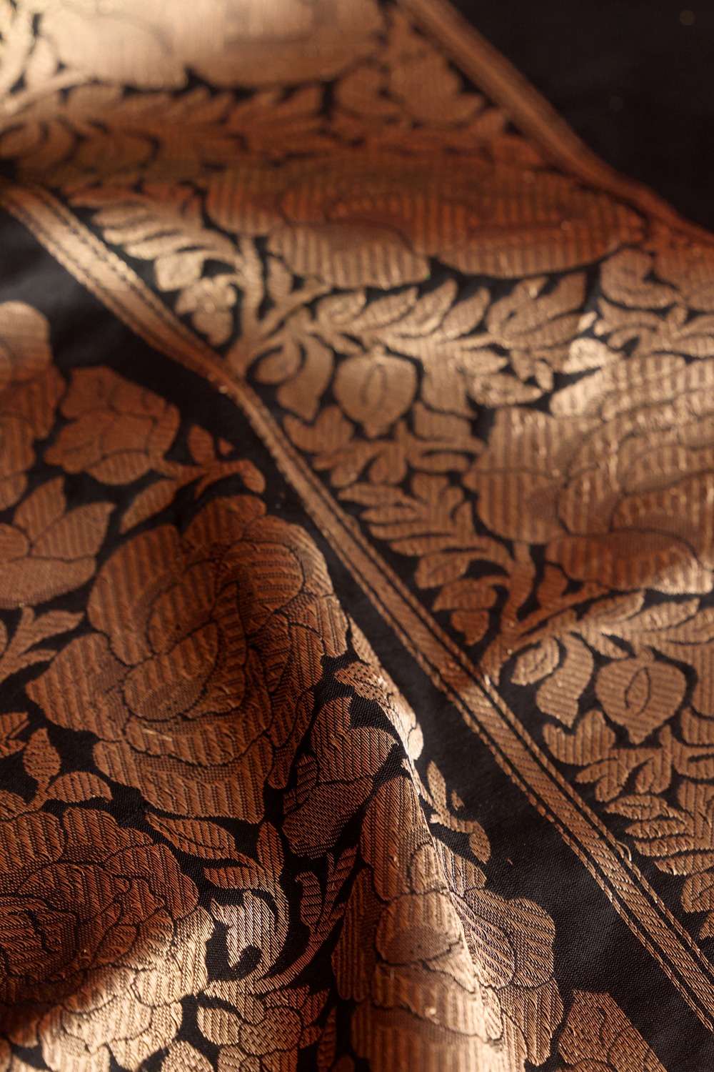 Black Silk Viscose Kadwa Banaras Inspired Design Saree image number null