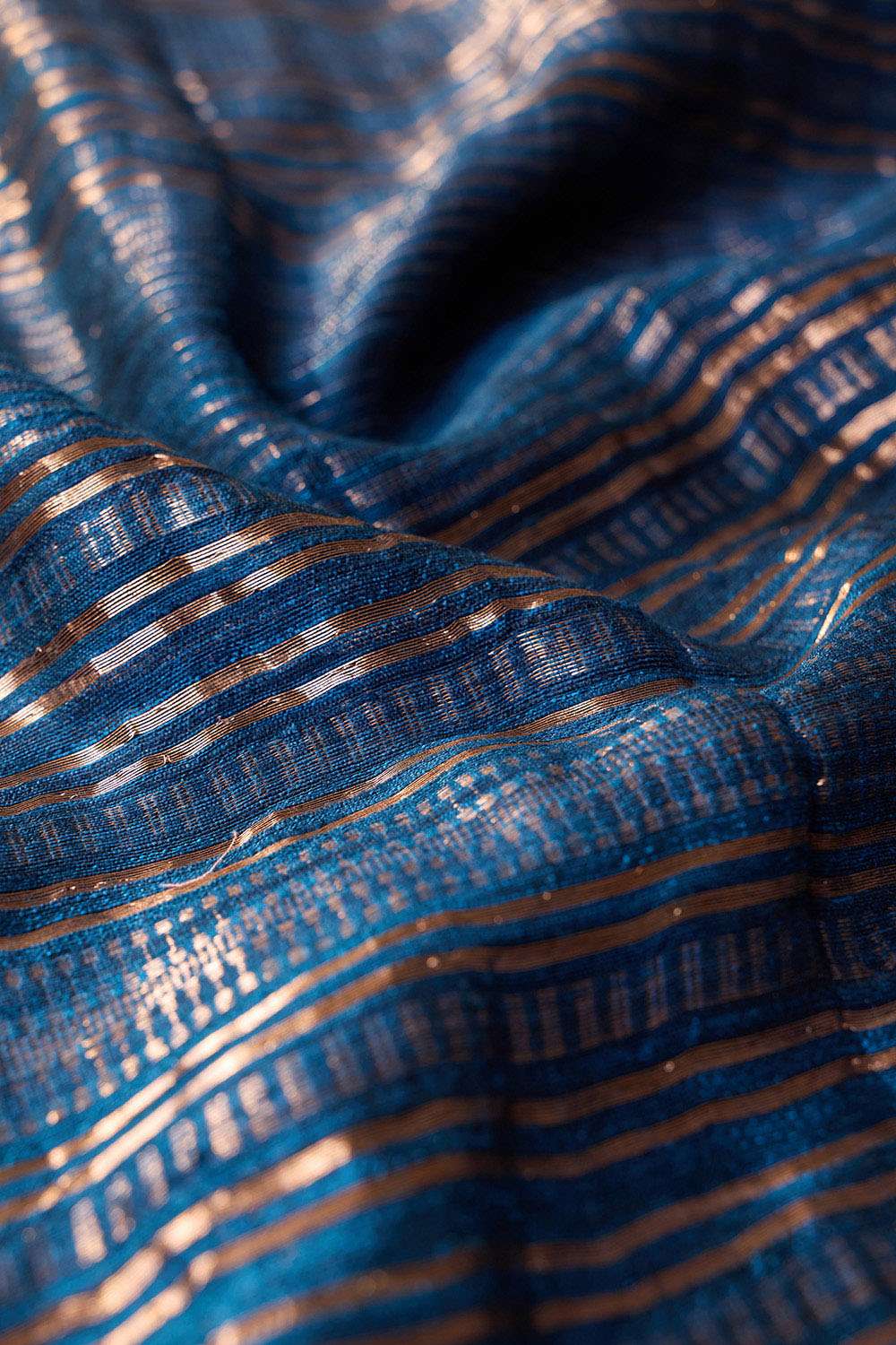 Dark Blue Woven Pure Silk Bengal Saree image number null