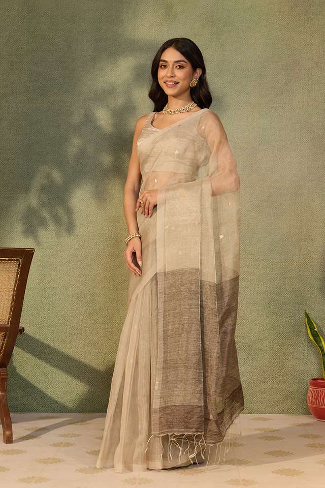 Grey Bengal Pure Silk Tissue Jamdani Saree thumbnail image number null
