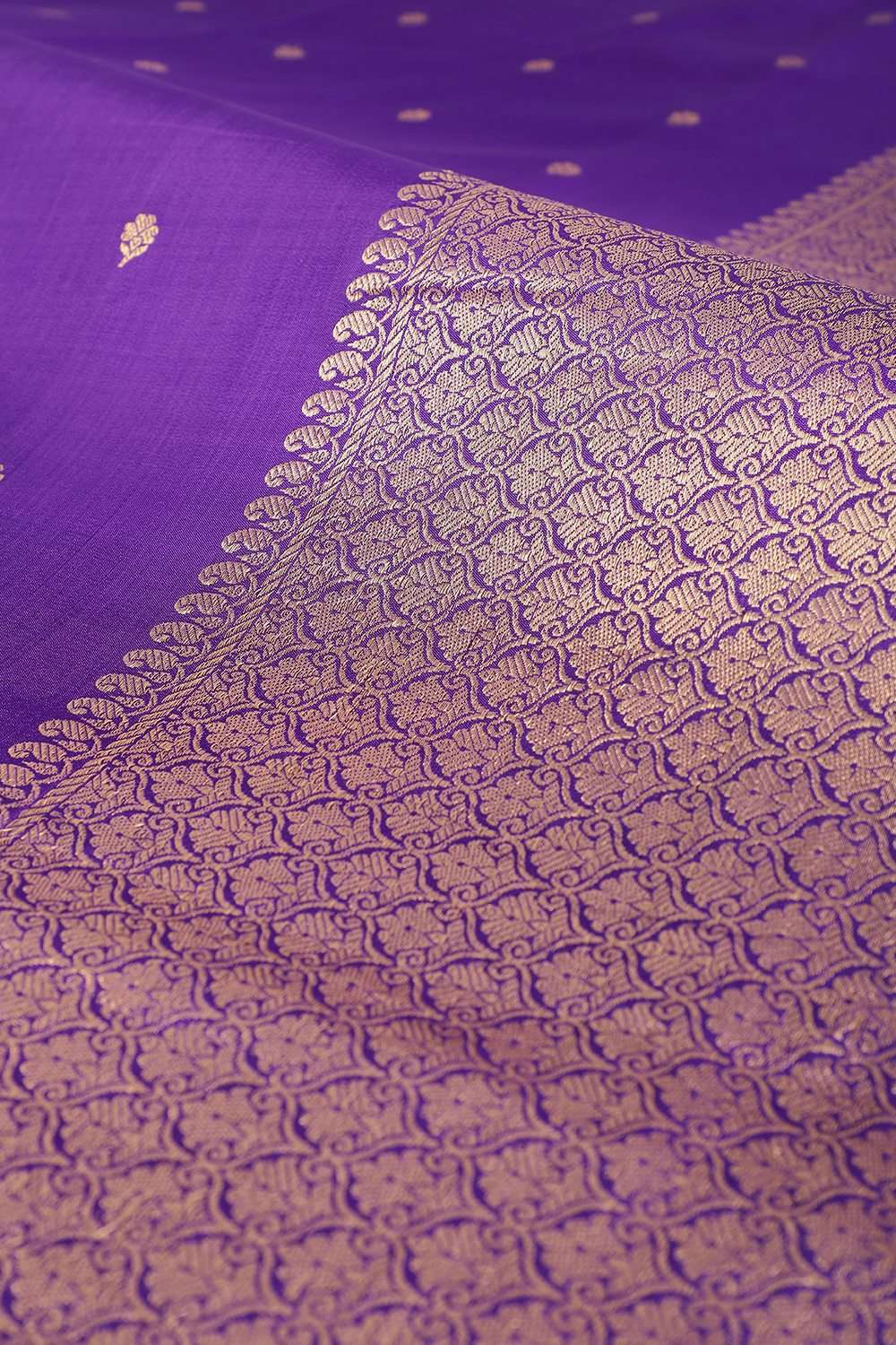 Dark Violet Silk Viscose Woven Saree image number null