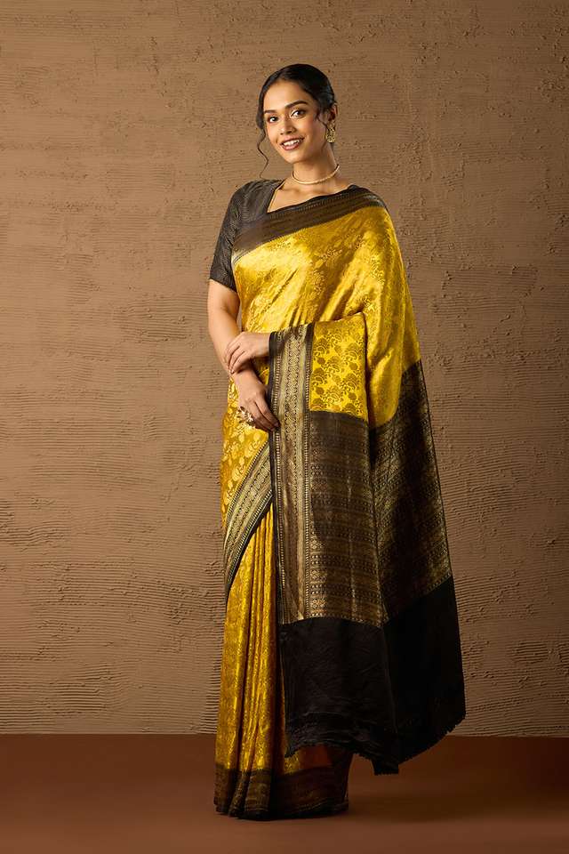 Yellow Pure Silk Tanchoi Banarasi Saree image number