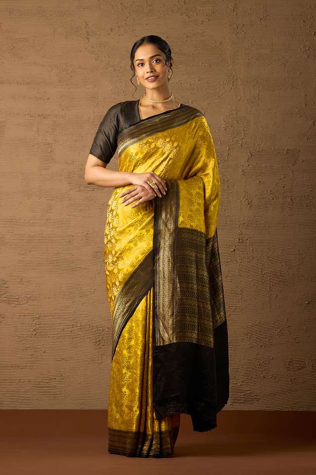 Yellow Pure Silk Tanchoi Banarasi Saree thumbnail image number null