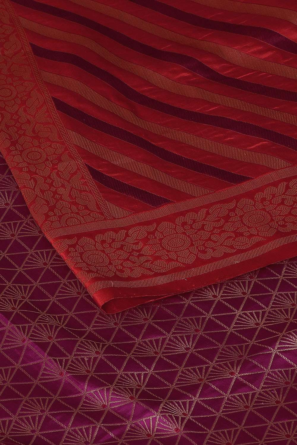 Purple Pure Silk Banarasi Brocade Saree image number null