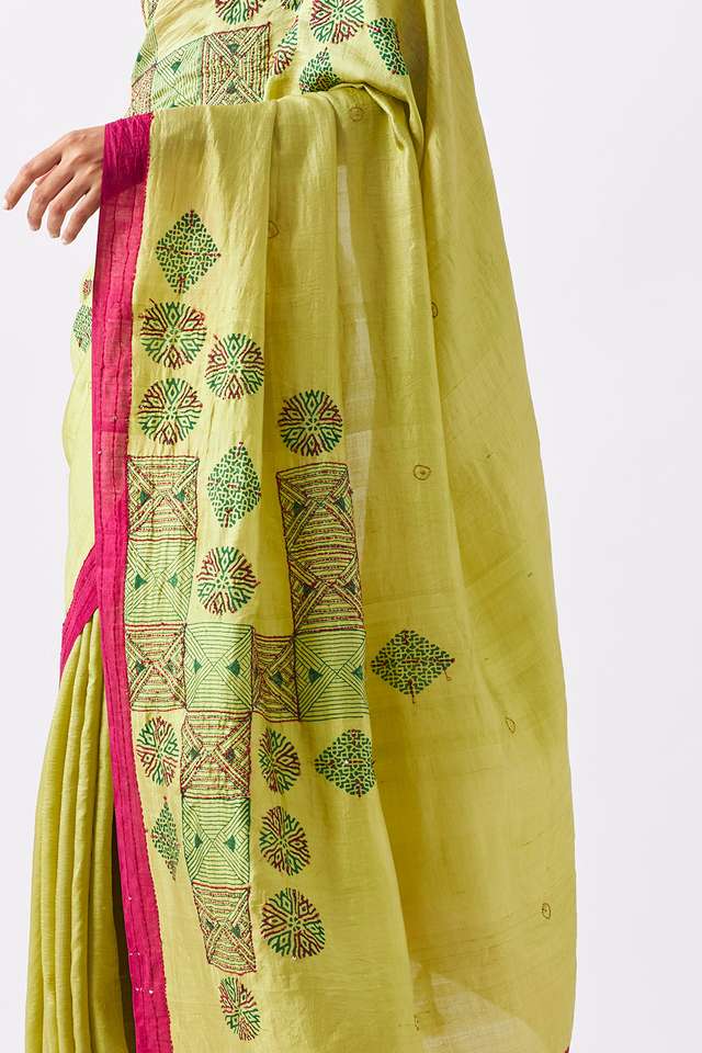 Green Pure Silk Hand Paint Saree thumbnail image number null